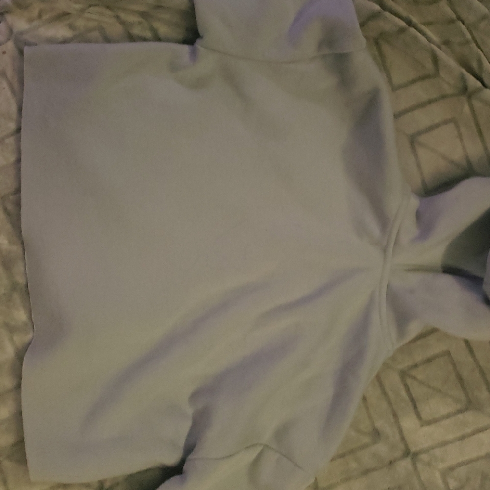 sweatshirt - Picture 2 of 2
